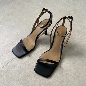 & Other Stories 100% Genuine Leather Black Strappy Leather Heeled Sandals